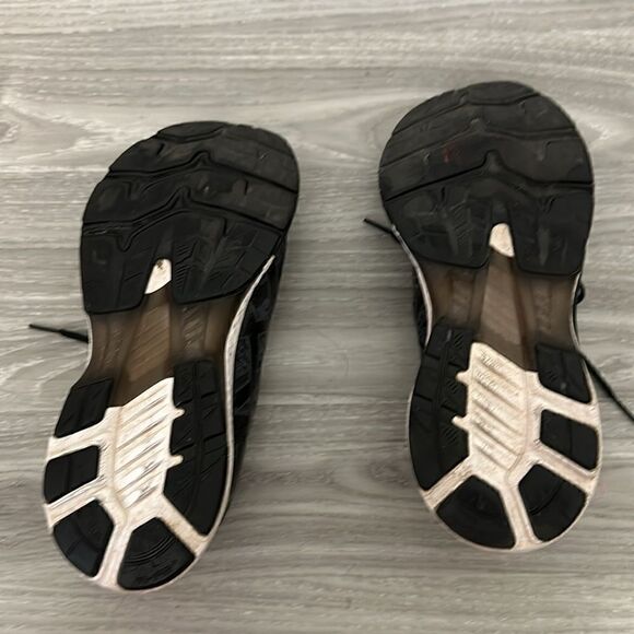 ASICS SIZE 8.5 - Picture 7 of 7